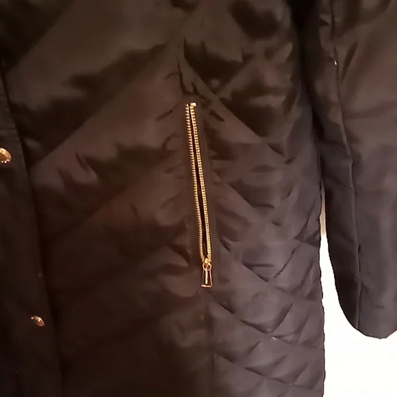 Michael Kors Faux Fur Collar Puffer Coat - Picture 5 of 10